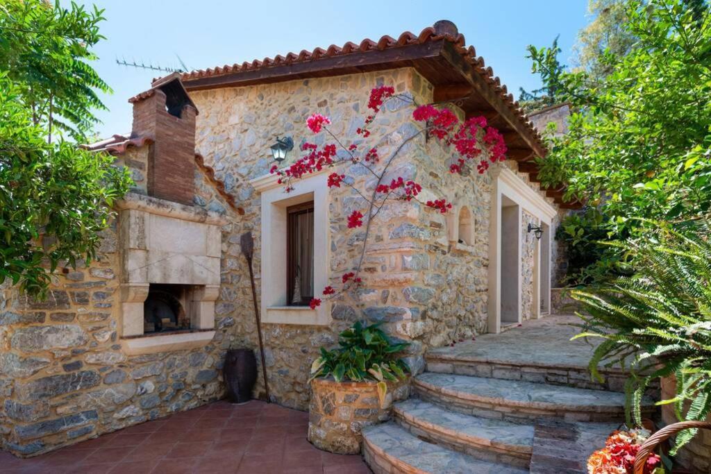 Marigoula House Villa Pombia Exterior photo